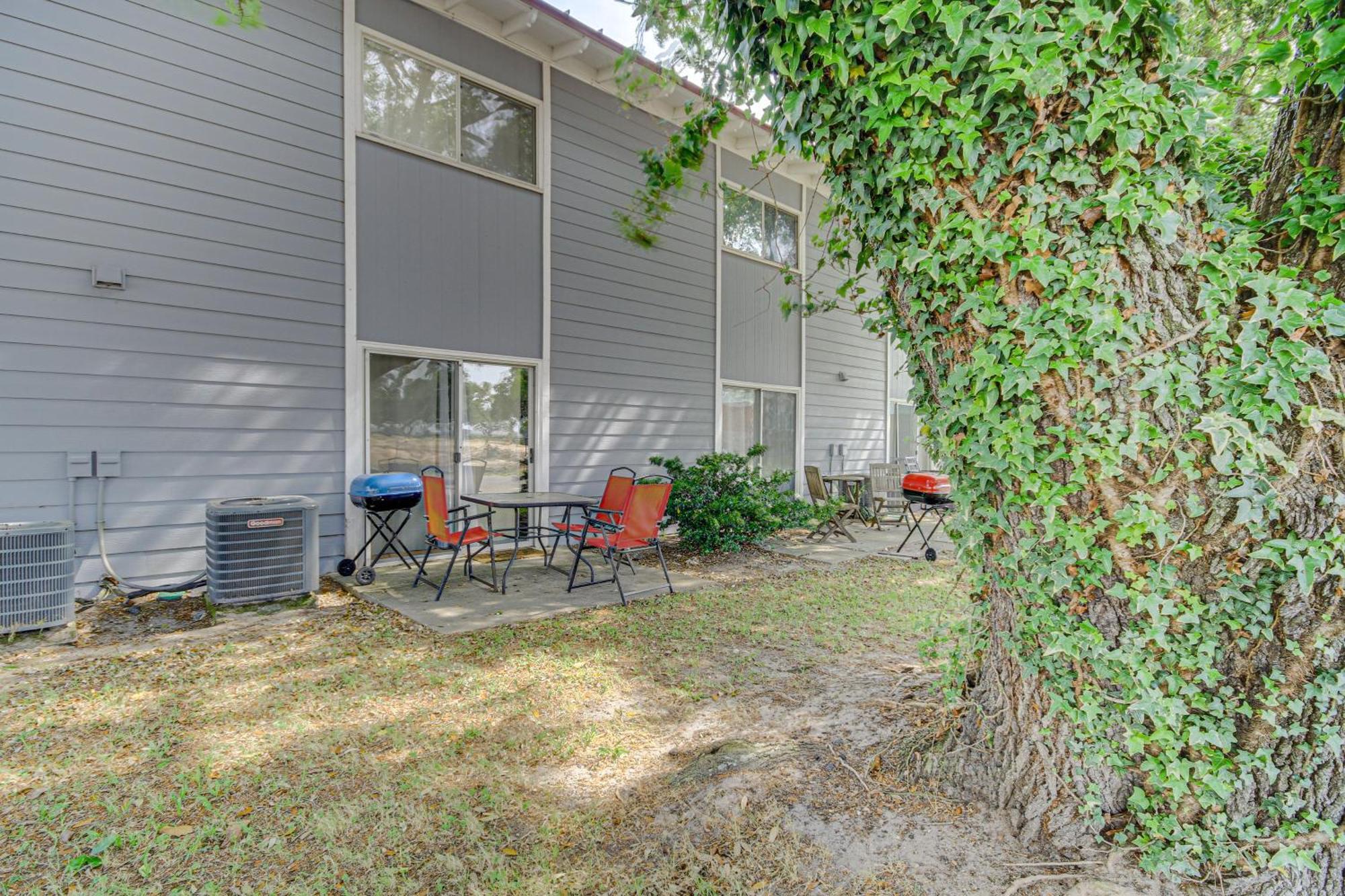 Airy Biloxi Condo With Patio Walk To Beach! エクステリア 写真